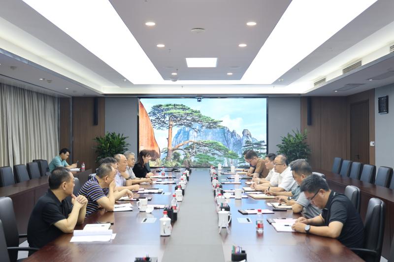 合肥市包河區(qū)區(qū)委副書(shū)記、區(qū)長(zhǎng)李煒一行到公司調(diào)研